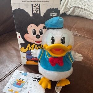 AUTHENTIC POP MART MICKEY AND FRIENDS CUTE TOGETHER KEYCHAIN DONALD DUCK